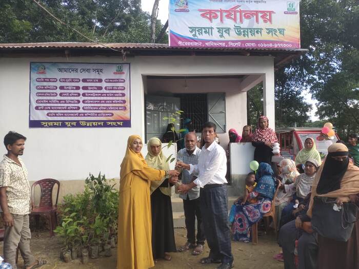কমিউনিটির নারীদের প্রশিক্ষণ